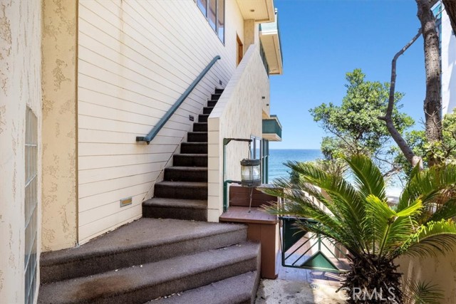 601 Esplanade, Redondo Beach, California 90277, 3 Bedrooms Bedrooms, ,3 BathroomsBathrooms,Residential,For Sale,Esplanade,SB25028619