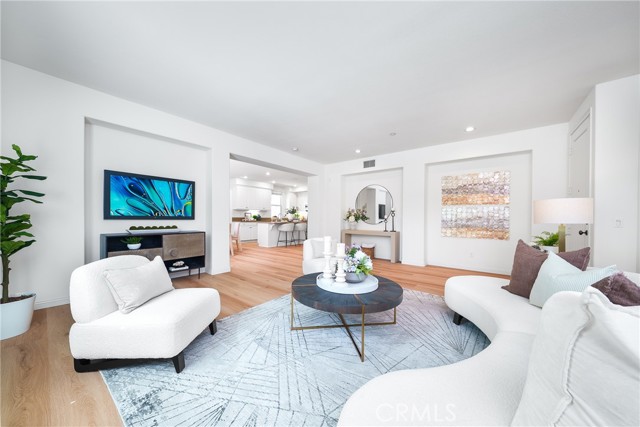 Detail Gallery Image 7 of 37 For 3249 S Edenglen Ave #1,  Ontario,  CA 91761 - 2 Beds | 2 Baths