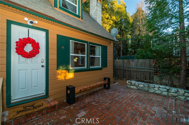 627 Rose Lane, Twin Peaks, CA 92391