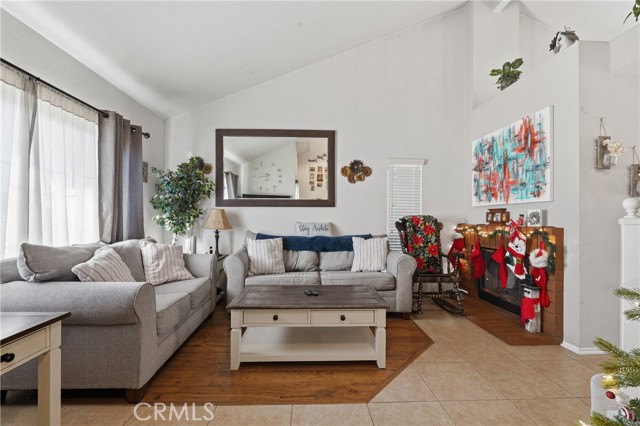 Detail Gallery Image 13 of 50 For 13463 Blackdeer, Corona,  CA 92883 - 3 Beds | 2 Baths