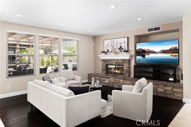 2965 Bluegrass Lane, Fullerton CA: https://media.crmls.org/medias/6248d259-850f-43c6-9b3e-0b1fd8bdcf3f.jpg