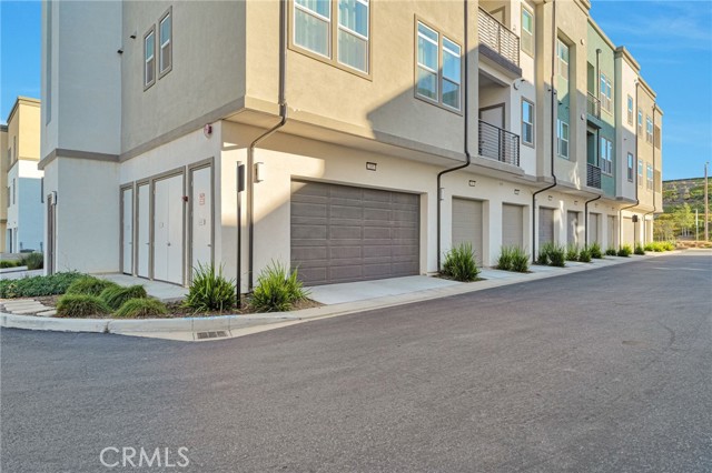 Detail Gallery Image 26 of 34 For 26958 Sandbar Willow Pl #205,  Valencia,  CA 91355 - 3 Beds | 2 Baths