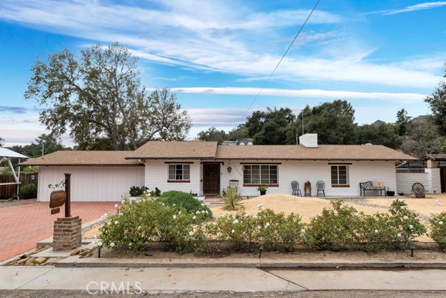 Detail Gallery Image 1 of 40 For 22438 Lassen St, Chatsworth,  CA 91311 - 3 Beds | 2 Baths