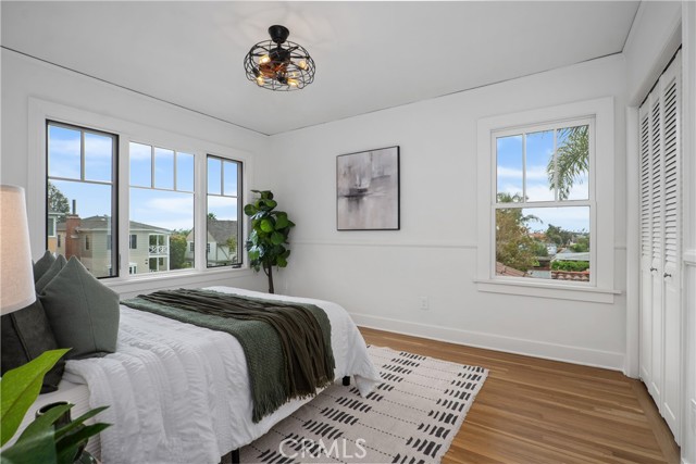 Detail Gallery Image 23 of 35 For 261 Granada Ave, Long Beach,  CA 90803 - 4 Beds | 2/1 Baths