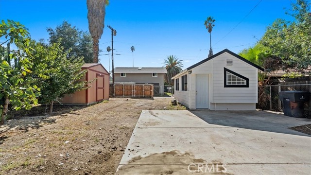 Detail Gallery Image 17 of 19 For 3958 4th, Riverside,  CA 92501 - 2 Beds | 1 Baths