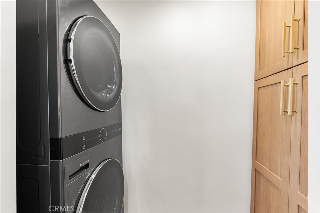 MLS #OC25258483 image #10