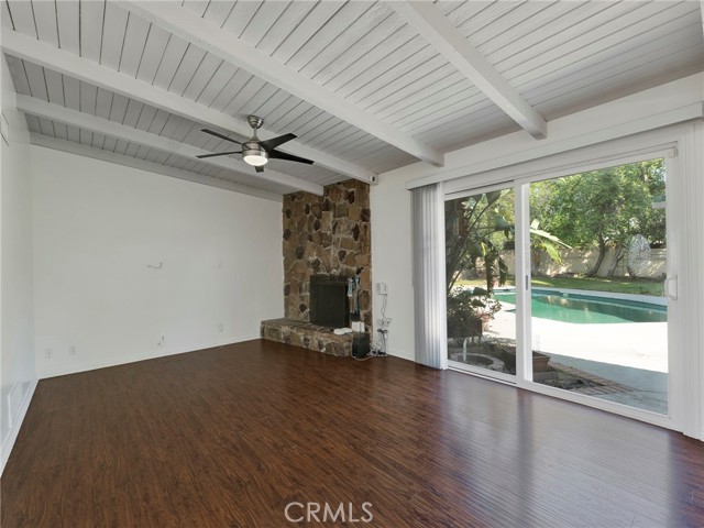 Detail Gallery Image 23 of 59 For 10918 Reseda, Porter Ranch,  CA 91326 - 3 Beds | 2 Baths