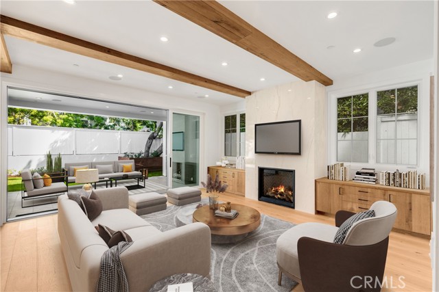 Detail Gallery Image 7 of 53 For 3608 Laurel Ave, Manhattan Beach,  CA 90266 - 5 Beds | 5/1 Baths