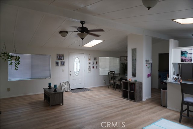16274 Vazquez Canyon, Canyon Country CA: https://media.crmls.org/medias/6250e3aa-a15a-412b-8175-915ab805421b.jpg