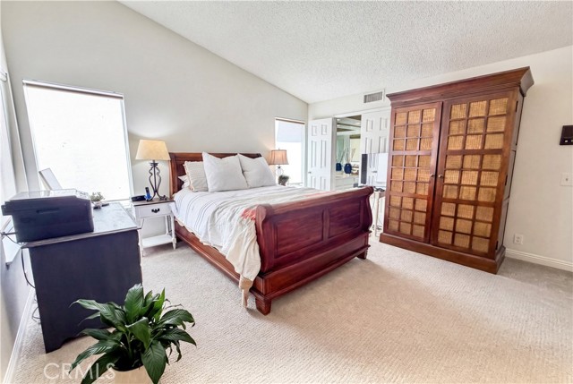 Image 17 of 31 For 25592 Goldenspring