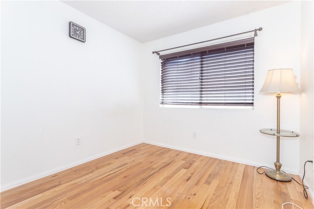 Detail Gallery Image 8 of 18 For 11150 Glenoaks #160,  Pacoima,  CA 91331 - 3 Beds | 2 Baths