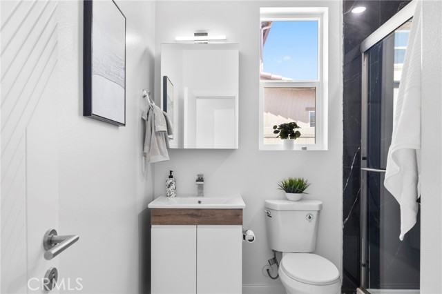 Detail Gallery Image 19 of 55 For 14425 Buvan Ct, Moreno Valley,  CA 92555 - 5 Beds | 3/1 Baths