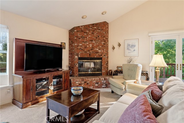 7025 San Gabriel Road, Atascadero CA: https://media.crmls.org/medias/62532e95-ebb9-400b-9cf6-4ee97913a73c.jpg