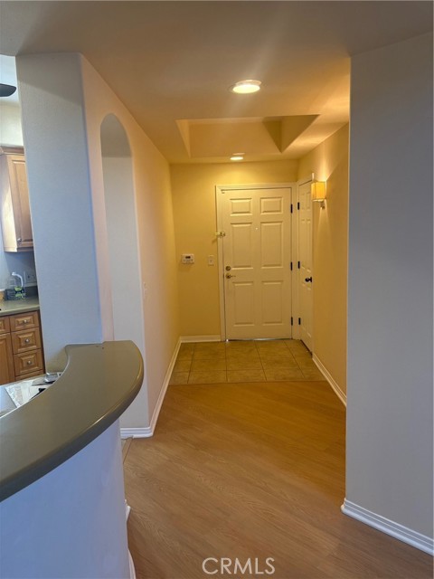 Detail Gallery Image 2 of 8 For 4400 Cartwright, Toluca Lake,  CA 91602 - 2 Beds | 2 Baths