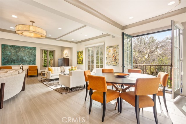 200 S Orange Grove Boulevard, Pasadena CA: https://media.crmls.org/medias/62548ab5-06f5-43d4-a1a3-d86416470477.jpg