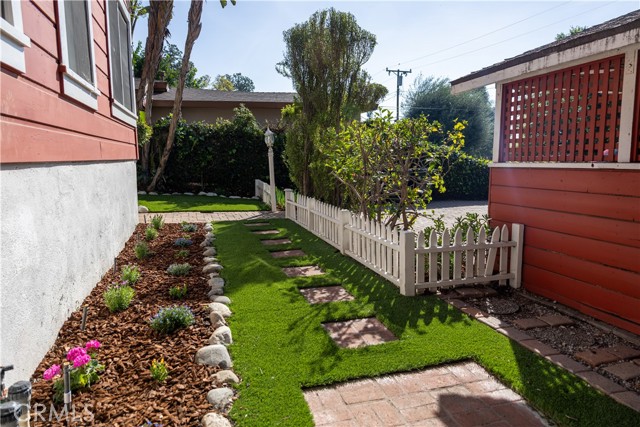 Detail Gallery Image 6 of 60 For 703 Manzanita Ave, Sierra Madre,  CA 91024 - 4 Beds | 3 Baths