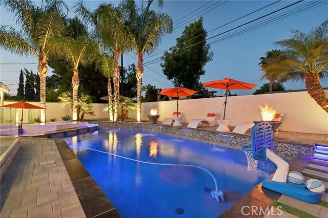 10418 Rubio Avenue, Granada Hills CA: https://media.crmls.org/medias/6254c498-ef09-40c8-89c5-05117b790215.jpg
