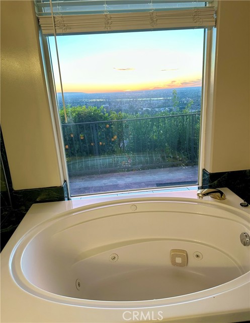 Detail Gallery Image 10 of 18 For 11832 S Circle, Whittier,  CA 90601 - 1 Beds | 1 Baths