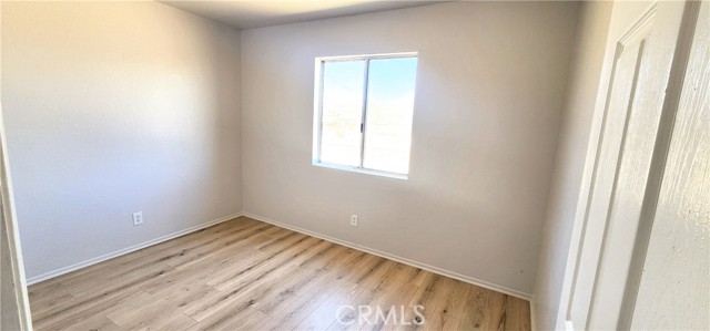 Detail Gallery Image 5 of 8 For 6474 Camarilla Ave, Yucca Valley,  CA 92284 - 2 Beds | 1 Baths