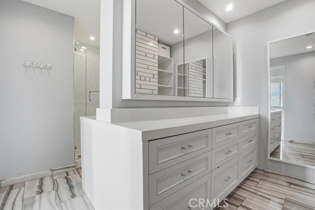 Detail Gallery Image 47 of 75 For 818 N Doheny Dr #908,  West Hollywood,  CA 90069 - 2 Beds | 2 Baths