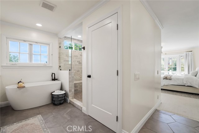 Detail Gallery Image 37 of 66 For 25852 Sheriff Rd, Laguna Hills,  CA 92653 - 4 Beds | 2/1 Baths