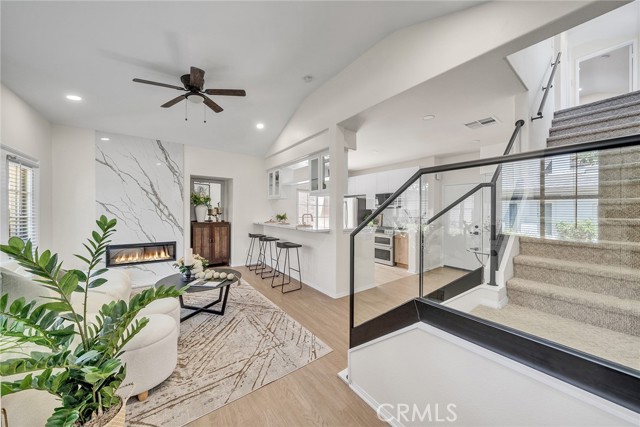 Detail Gallery Image 8 of 52 For 50 Paisley Pl, Irvine,  CA 92620 - 2 Beds | 2 Baths