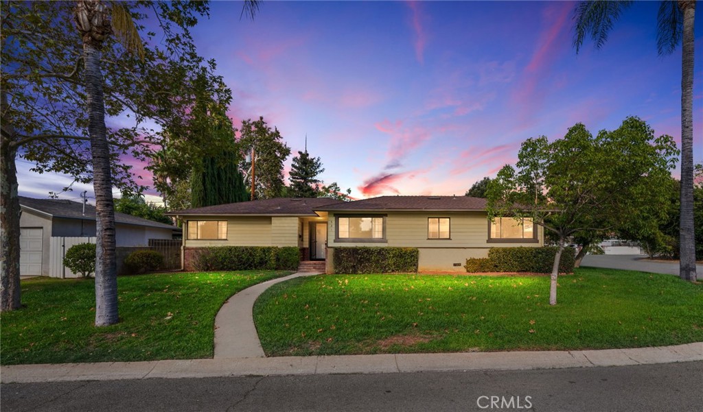 521 Lemon Street