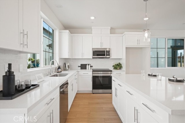 Detail Gallery Image 9 of 32 For 4814 W Beltramo Ranch Rd, Moorpark,  CA 93021 - 3 Beds | 2/1 Baths