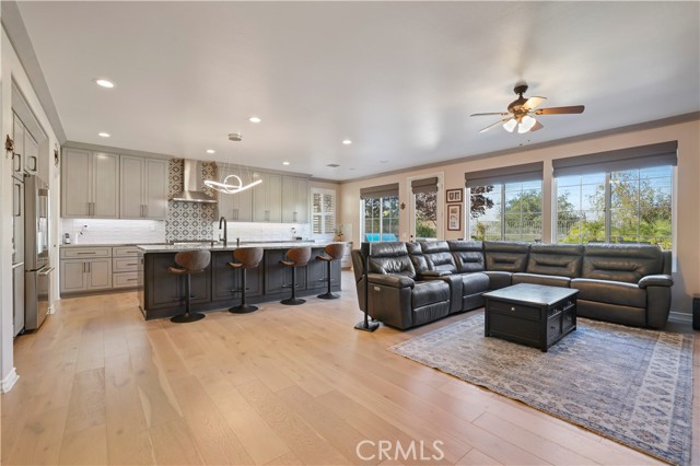 Image 11 of 63 For 26161 Quartz Mesa Lane