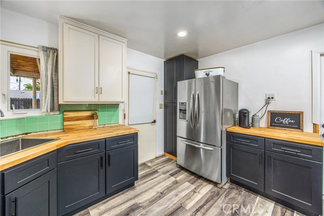 776 N 17th Street, Banning CA: https://media.crmls.org/medias/62571561-bd38-4222-80f0-39e269346673.jpg
