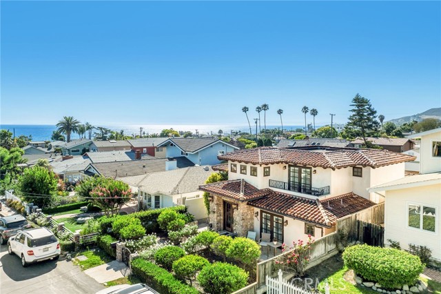 480 Cress Street, Laguna Beach CA: https://media.crmls.org/medias/62572946-844c-4175-b08b-4cc5d65538ae.jpg