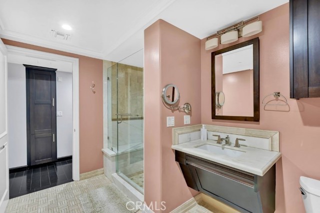 Detail Gallery Image 44 of 57 For 155 Cordova St #203,  Pasadena,  CA 91105 - 2 Beds | 2 Baths