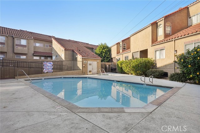 Detail Gallery Image 22 of 23 For 14819 Downey Ave #301,  Paramount,  CA 90723 - 1 Beds | 1 Baths