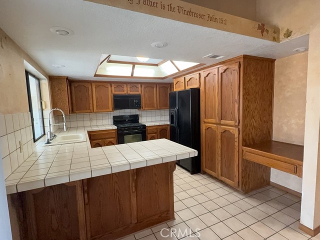 Detail Gallery Image 24 of 62 For 15370 Tacony Rd, Apple Valley,  CA 92307 - 3 Beds | 2 Baths