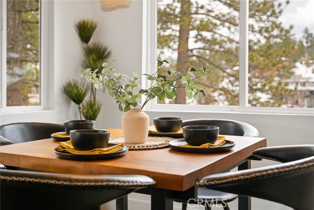 Detail Gallery Image 34 of 71 For 827 Penninsula, Big Bear Lake,  CA 92315 - 3 Beds | 2 Baths