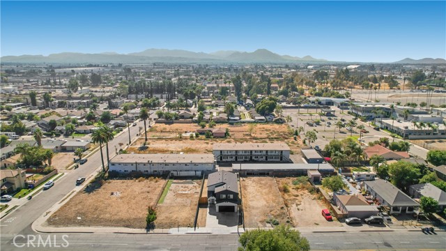 Detail Gallery Image 19 of 22 For 175 E 5th St, San Bernardino,  CA 92410 - 5 Beds | 2/1 Baths