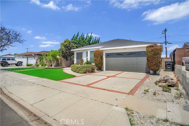 Detail Gallery Image 25 of 37 For 2615 W 179th, Torrance,  CA 90504 - 3 Beds | 2 Baths