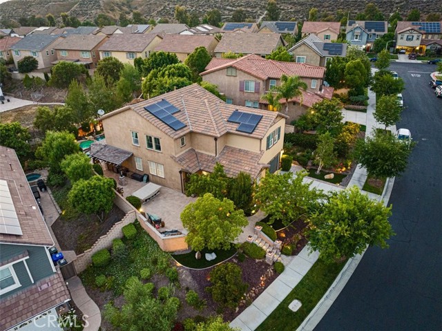 22517 Skipping Stone Drive, Saugus CA: https://media.crmls.org/medias/625c58c1-7b5b-4fab-9304-1251ee759a29.jpg