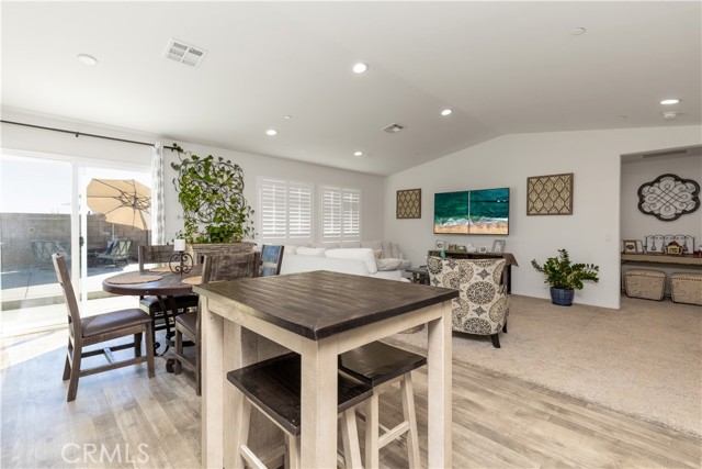 Detail Gallery Image 14 of 32 For 11839 Kirkston, Victorville,  CA 92392 - 3 Beds | 2 Baths