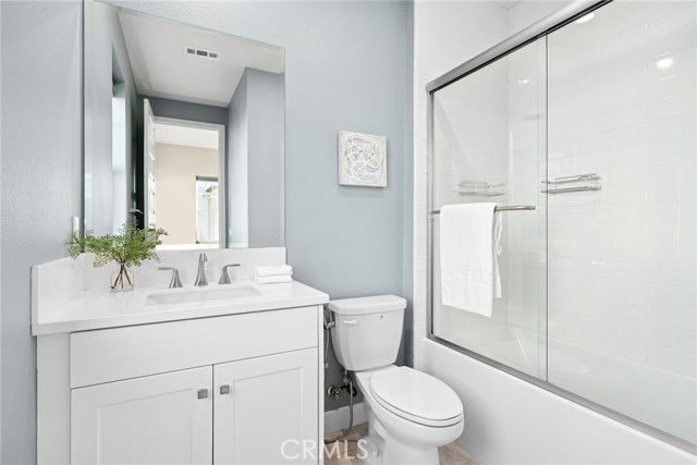 Detail Gallery Image 28 of 37 For 126 Scale, Irvine,  CA 92618 - 4 Beds | 4 Baths