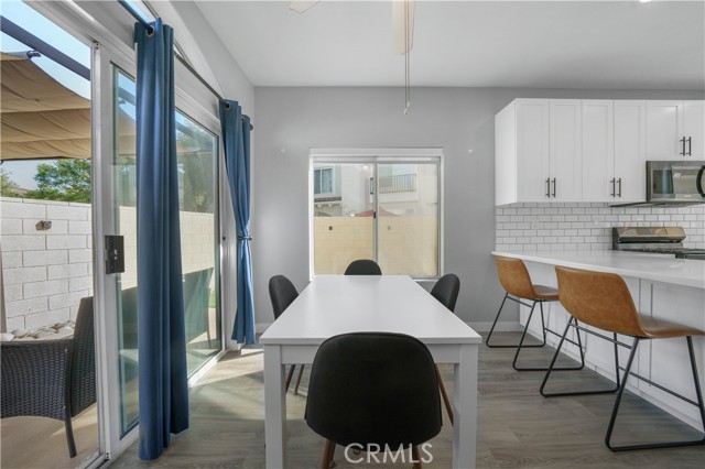 11544 Treeview Court, Moorpark CA: https://media.crmls.org/medias/625ddeba-a1a3-45a3-bca6-e1bcea345608.jpg
