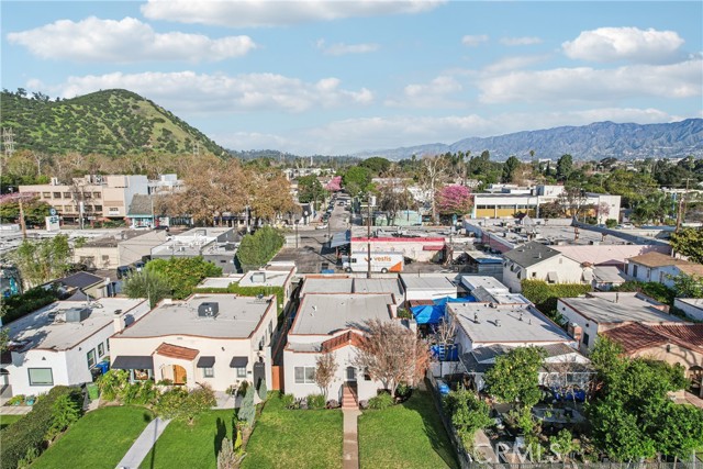 Image 32 of 42 For 3845 Hollypark