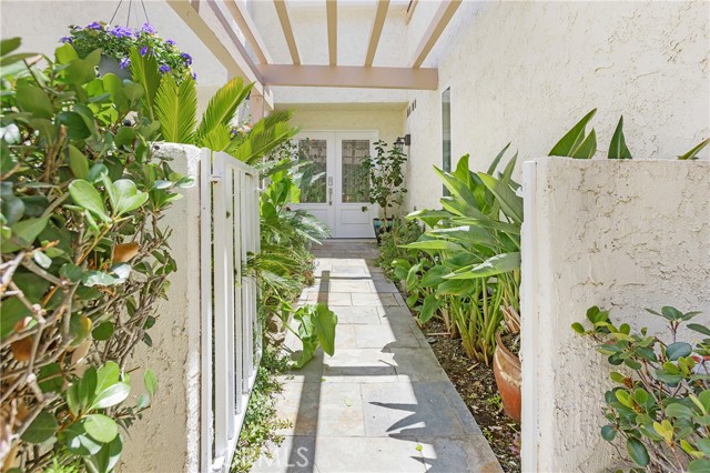 24336 Hillview Drive, Laguna Niguel CA: https://media.crmls.org/medias/625ee961-398a-4d5e-a3b1-ec2b3136305a.jpg