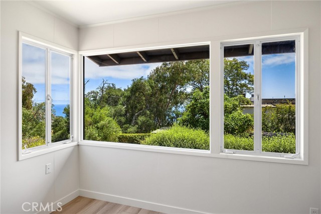 Detail Gallery Image 28 of 70 For 1961 Temple Hills Dr, Laguna Beach,  CA 92651 - 4 Beds | 4 Baths