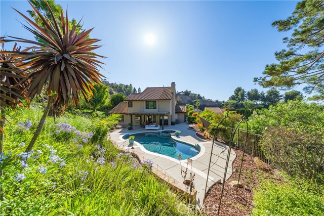 5347 E Big Sky Lane, Anaheim Hills CA: https://media.crmls.org/medias/625fc0a6-b618-4582-b340-208e34006e46.jpg