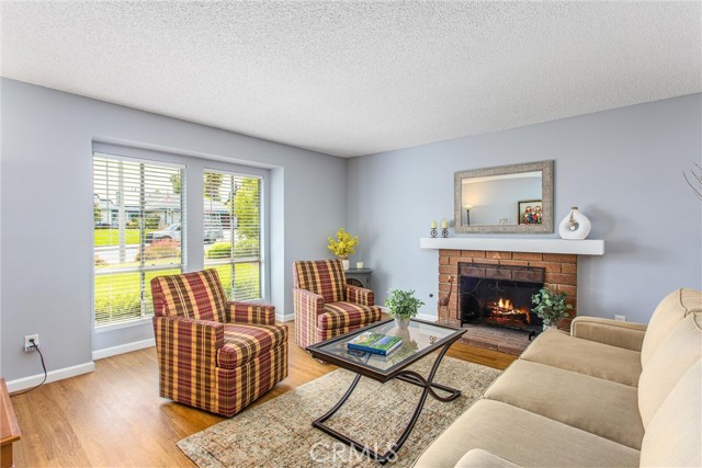 Detail Gallery Image 5 of 49 For 11554 Pecan Way, Loma Linda,  CA 92354 - 4 Beds | 2 Baths