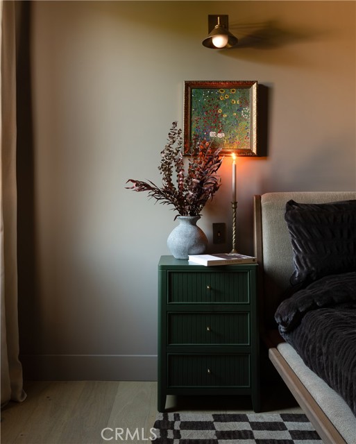 Detail Gallery Image 24 of 64 For 15719 Hartsook, Encino,  CA 91436 - 4 Beds | 4/1 Baths