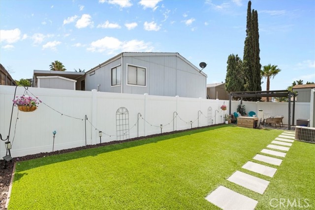 Detail Gallery Image 24 of 30 For 1721 E Colton Ave #103,  Redlands,  CA 92374 - 3 Beds | 2 Baths
