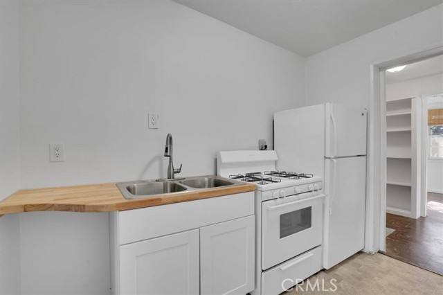 Detail Gallery Image 9 of 25 For 3844 E 15th St, Long Beach,  CA 90804 - 1 Beds | 1 Baths