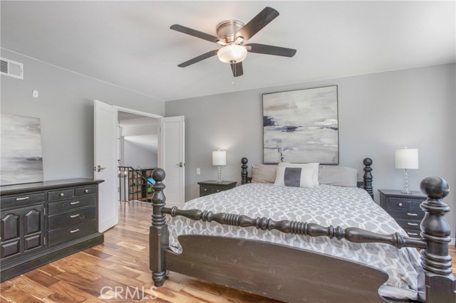 Image 23 of 41 For 25632 Adriana Street